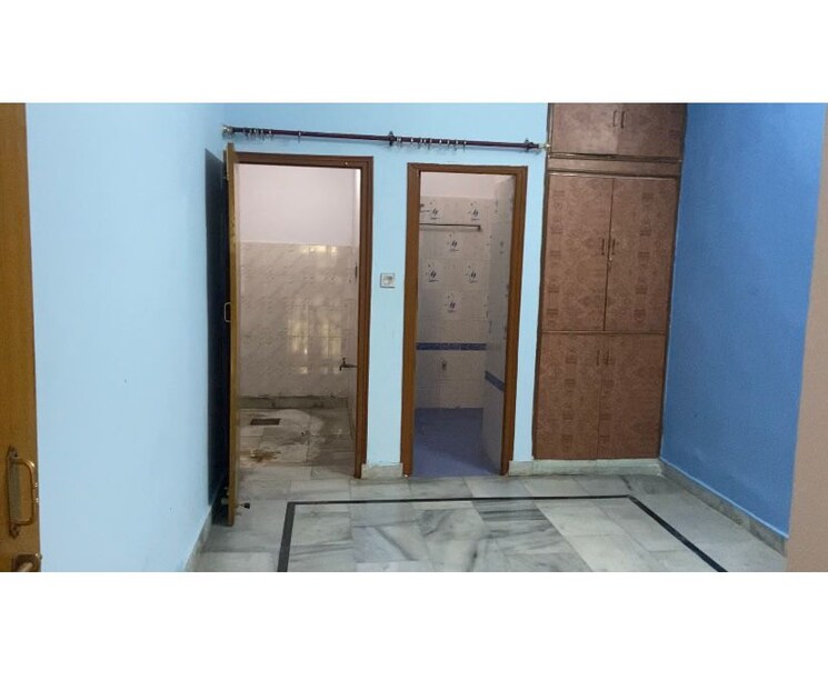 Room, jankipuram extension 4 Bedroom 2400 Sq.Ft. Independent House In Jankipuram Extension Lucknow 7875724