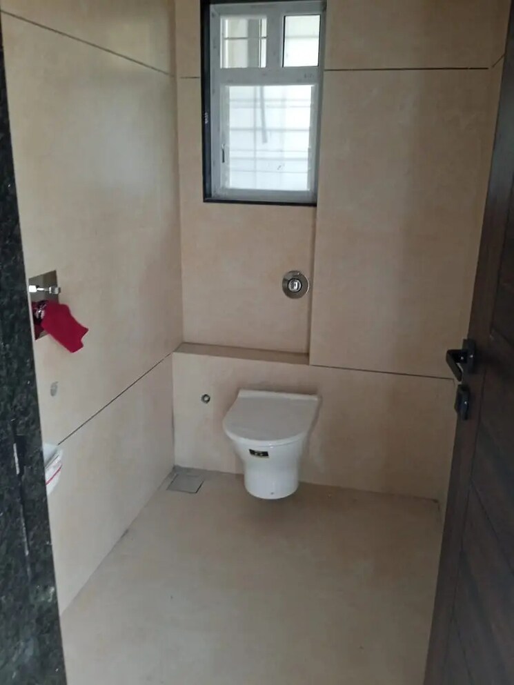 Bathroom, ssd-sai-dreams 3 Bedroom 1450 Sq.Ft. Apartment In Pimple Saudagar Pune 7875755