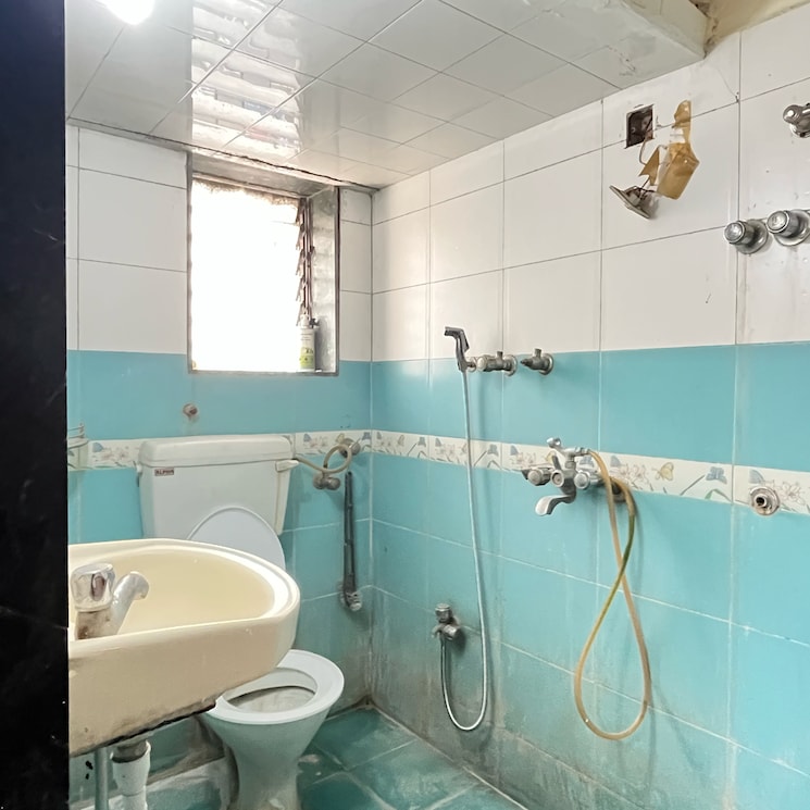 Bathroom, brahmand-phase-iii 2 Bedroom 600 Sq.Ft. Apartment In Brahmand Thane 7876350