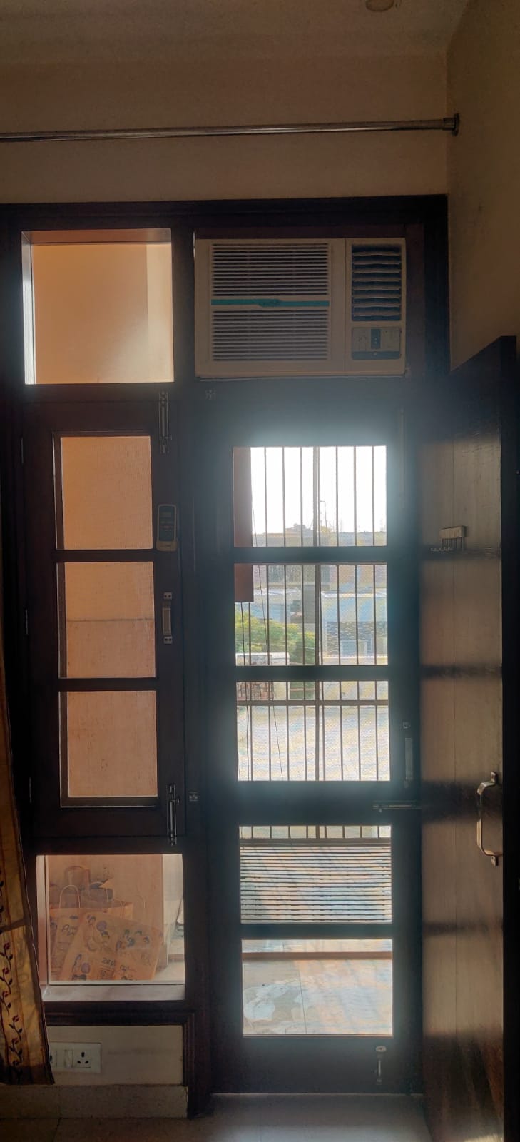 Room in 3 BHK Independent House at RWA Apartments Sector 30, Sector 30 – for Rent