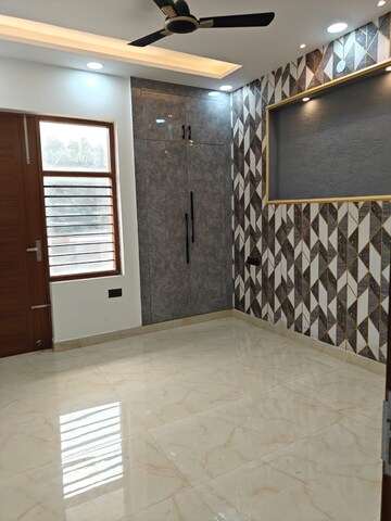 Bedroom in 3 BHK Builder Floor at Puri Kohinoor, Sector 89 – for Sale