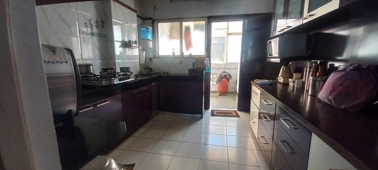 Kitchen, vastrapur 4 Bedroom 275 Sq.Yd. Penthouse In Vastrapur Ahmedabad 7876000