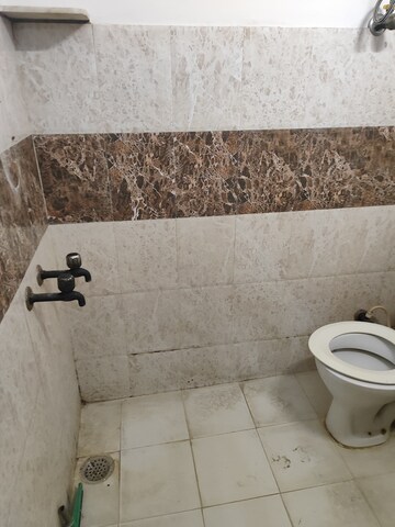 Bathroom in Studio Independent House at AWHO Brahmaputra Apartments, Sector 29 – for Rent