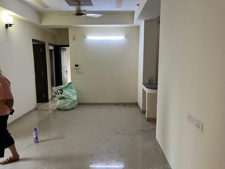 Room, mahagun-mywoods-iii 2.5 Bedroom 950 Sq.Ft. Apartment In Sector 16c Greater Noida Greater Noida 7876270