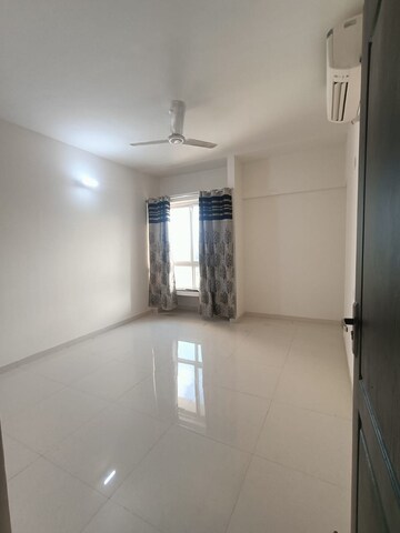 2 BHK Apartment For Rent in Nyati Enchante, Wadgaon Sheri