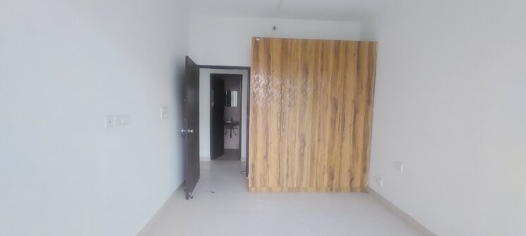 Room, mahagun-mirabella 2 Bedroom 847 Sq.Ft. Apartment In Sector 79 Noida 7876528