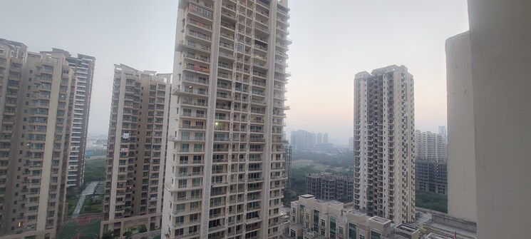 Master Bedroom, mahagun-mirabella 2 Bedroom 847 Sq.Ft. Apartment In Sector 79 Noida 7876528