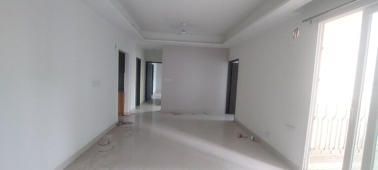 Room, mahagun-mirabella 2 Bedroom 847 Sq.Ft. Apartment In Sector 79 Noida 7876528