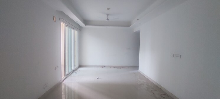Room, mahagun-mirabella 2 Bedroom 847 Sq.Ft. Apartment In Sector 79 Noida 7876528