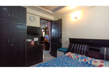 Bedroom in 2 BHK Builder Floor at Vasundhara – for Rent