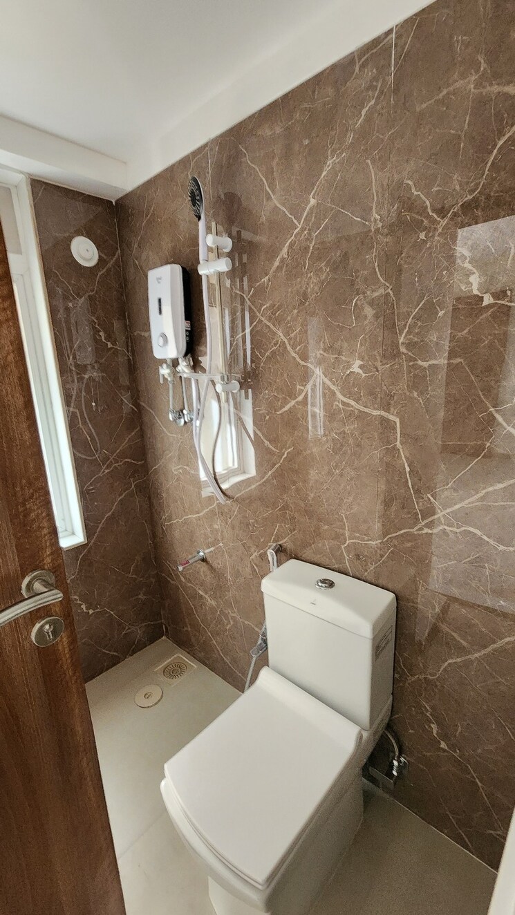 Bathroom, srishti-oasis-phase-i 2 Bedroom 620 Sq.Ft. Apartment In Bhandup West Mumbai 7876558