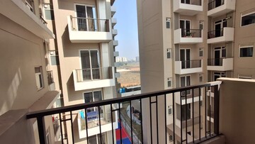 3 BHK Apartment For Rent in Artique Uptown Skylla, International Airport Road