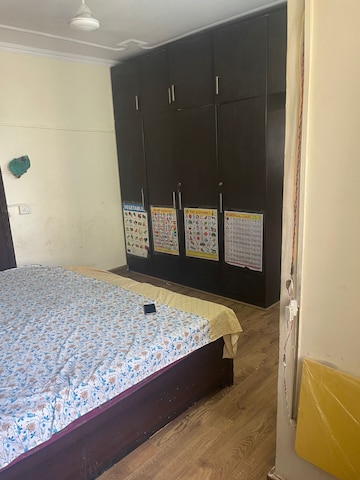 Bedroom in 3 BHK Apartment at Jaipuria Sunrise Plaza, Ahinsa Khand 1 – for Rent