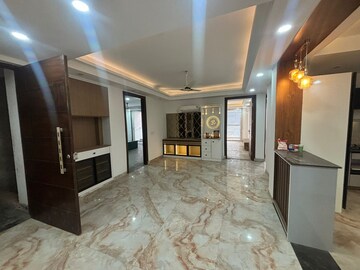 Building Lobby in 4 BHK Builder Floor at Sector 7 – for Sale