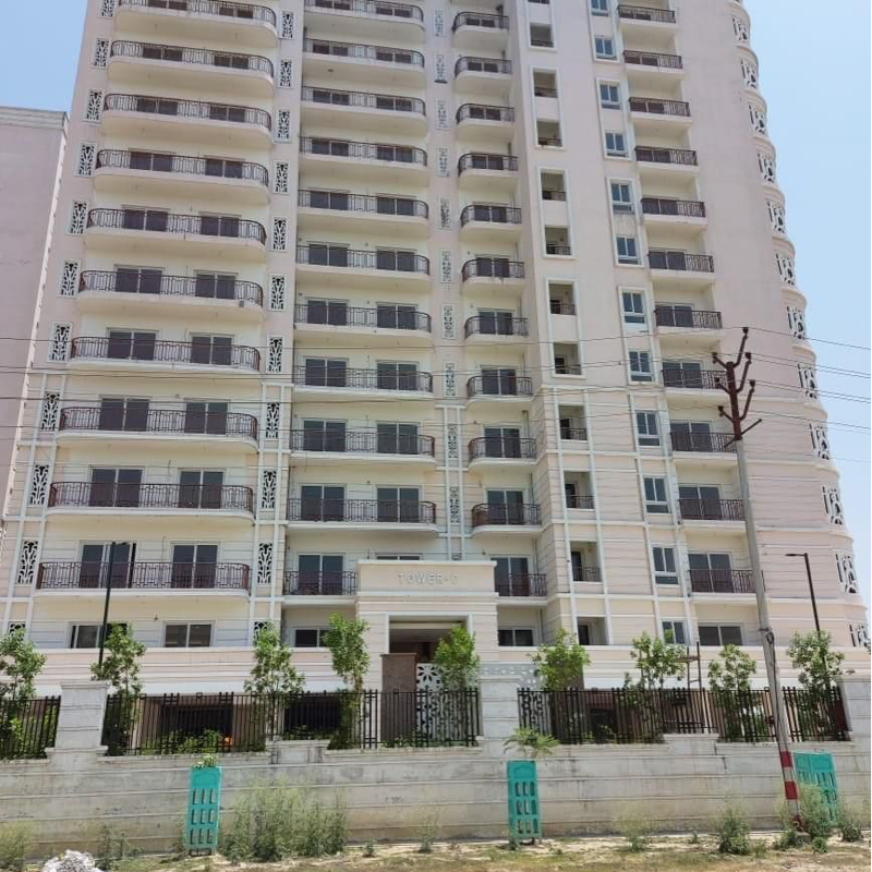 3 BHK 1695 Sq.Ft. Apartment in Radhey Krishna Casa Green Exotica