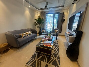 Living Room in 3.5 BHK Builder Floor at Sector 8 – for Rent
