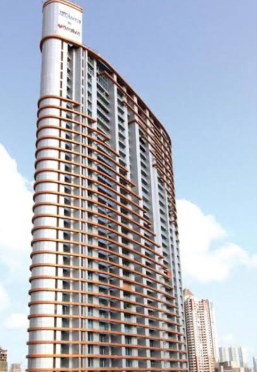 2 BHK Apartment For Sale in Raheja Atlantis
