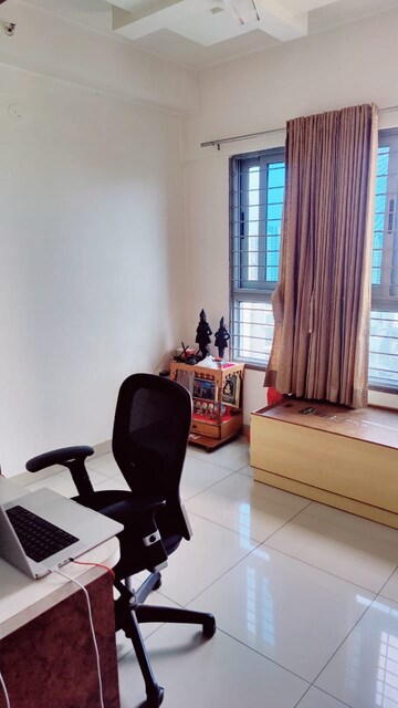 Master Bedroom in 2 BHK Apartment at Amanora Neo Towers, Hadapsar – for Rent