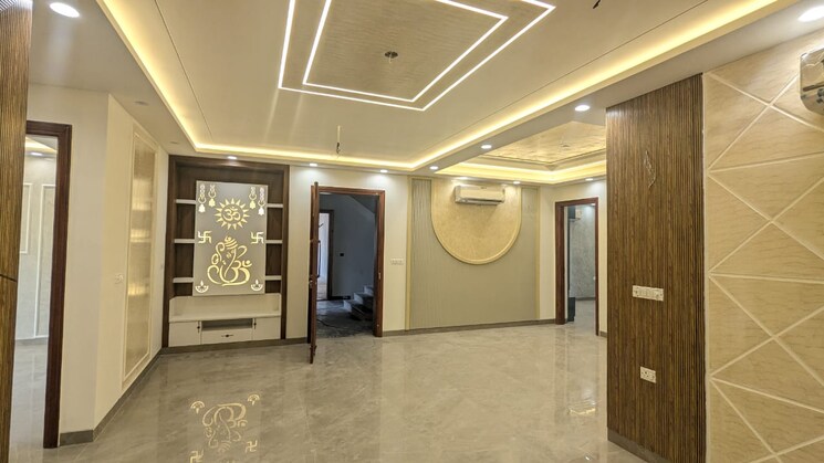 Master Bedroom, puri-aman-vilas 4 Bedroom 350 Sq.Yd. Builder Floor In Sector 89 Faridabad 7876841