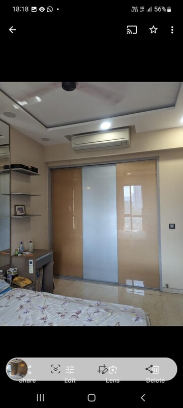 Room in 3 BHK Apartment at Lodha Sterling, Kolshet Road – for Rent