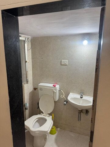 Bathroom in 2 BHK Apartment at HUBTOWN GARDENIA ROSEWOOD & REDWOOD CHS LTD, Mira Road – for Rent