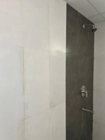 Furnished Amenities in 3 BHK Apartment at VGN Fairmont, Guindy – for Sale