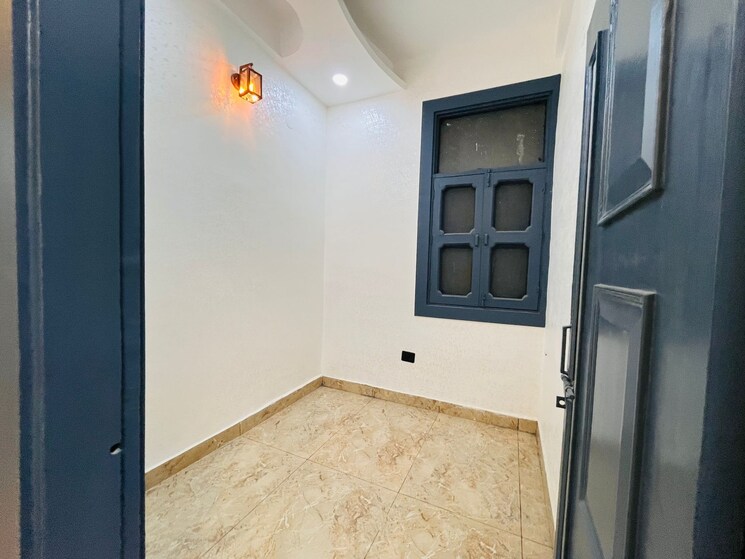 Room, onyx-apartment 4 Bedroom 2250 Sq.Ft. Builder Floor In Shakti Khand Iii Ghaziabad 7877051