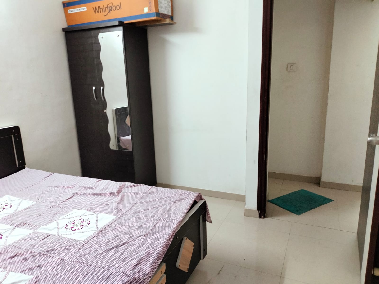 2 BHK Apartment For Rent in Shanti Niketan GGN Sector 52 Gurgaon  7877008