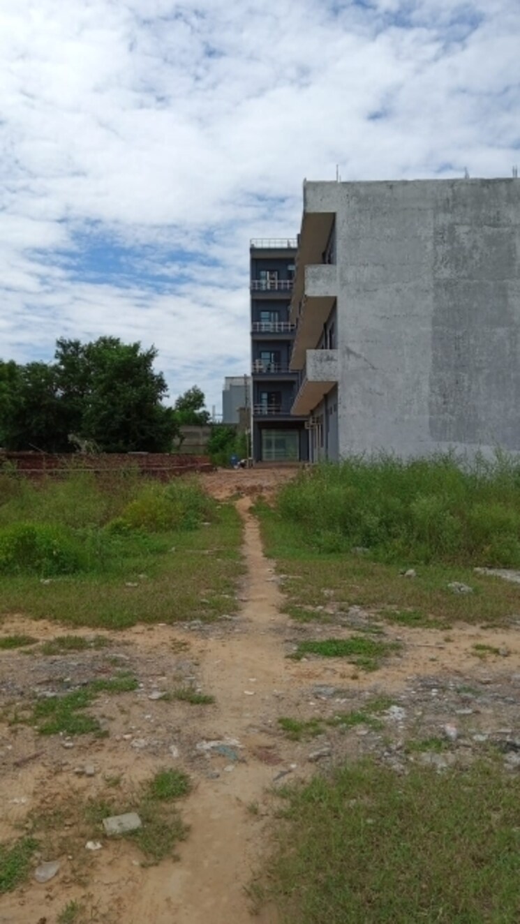 Exterior View, sohna road  235 Sq.Yd. Plot In Sohna Road Gurgaon 7877200