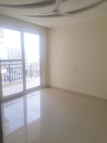 Room in 4 BHK Apartment at Maya Green Lotus Saksham, International Airport Road – for Rent