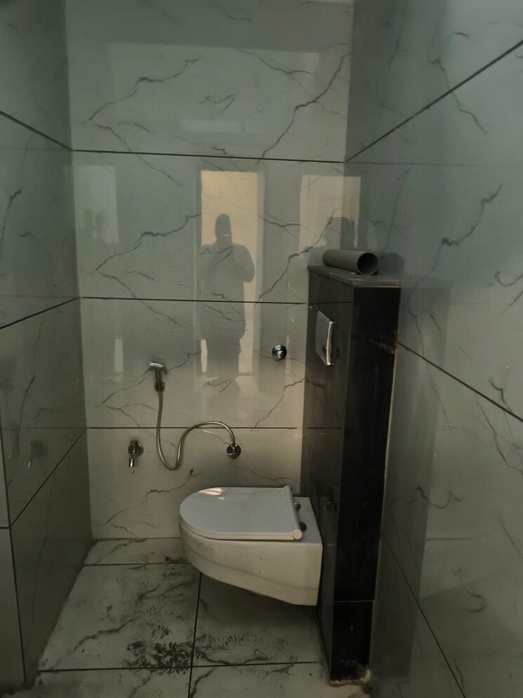 Bathroom, kalwar road 4 Bedroom 2200 Sq.Ft. Villa In Kalwar Road Jaipur 7877321