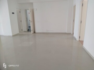 Room in 2.5 BHK Apartment at Bestech Park View Ananda, Sector 81 – for Rent