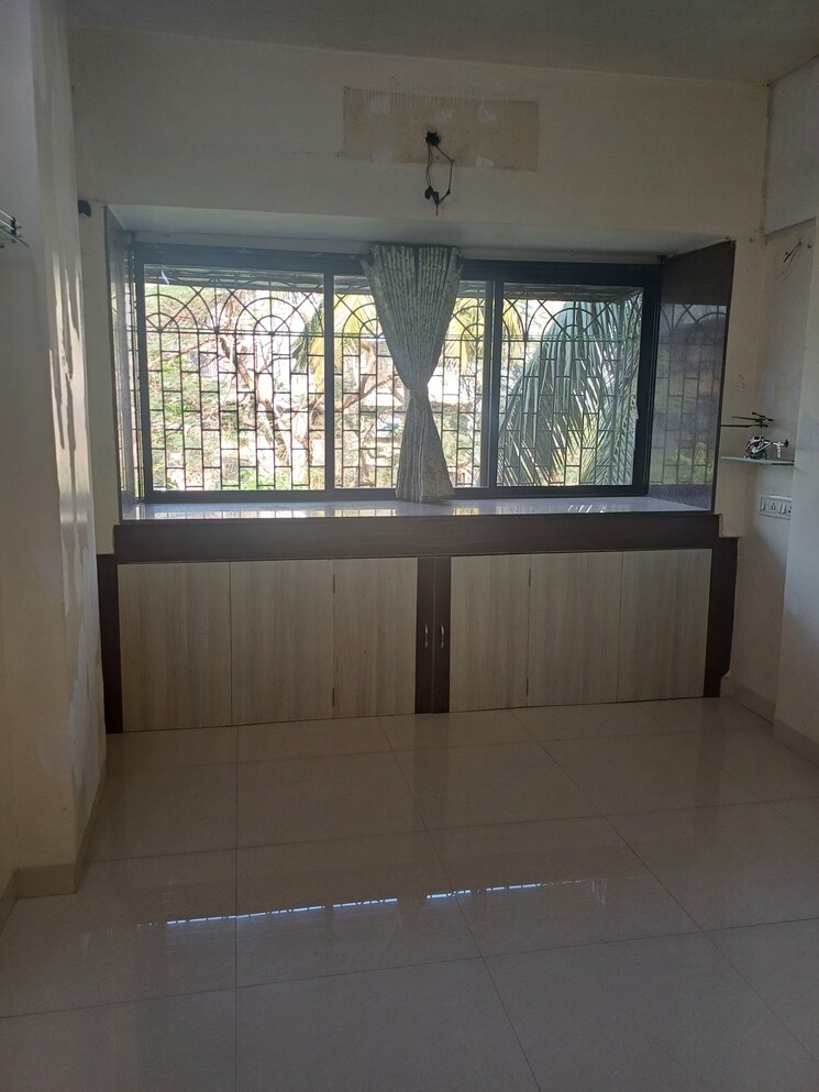 Master Bedroom, new-jay-palace 1 Bedroom 450 Sq.Ft. Apartment In Yari Road Mumbai 7877309