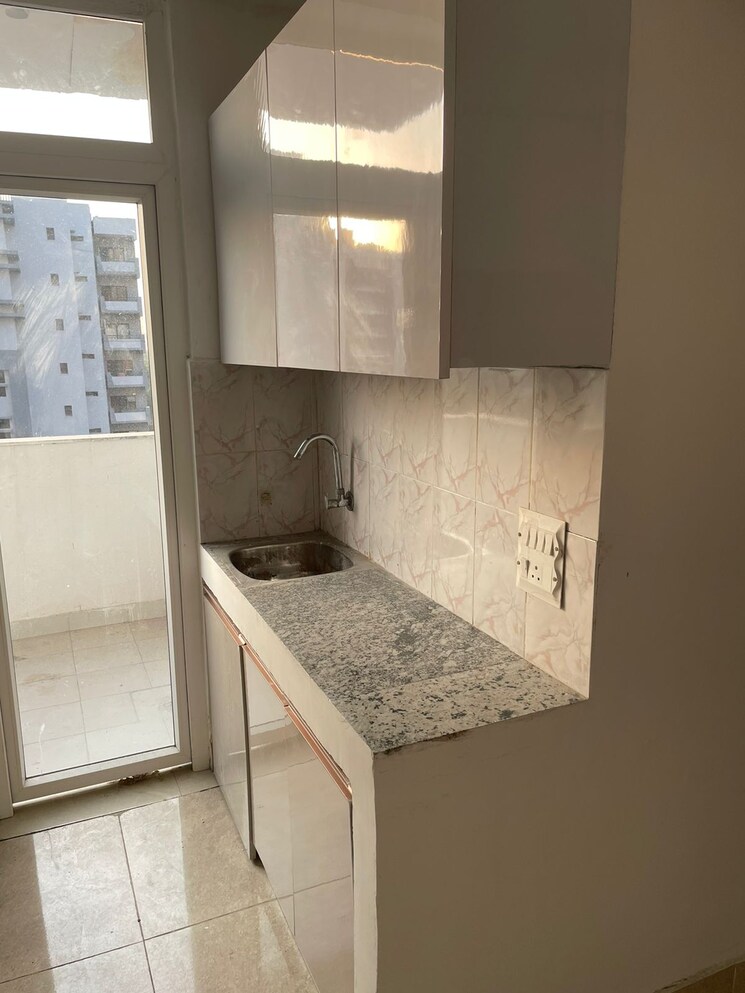 Kitchen, sarvome-shree-homes 3 Bedroom 745 Sq.Ft. Apartment In Sector 45 Faridabad 7877368