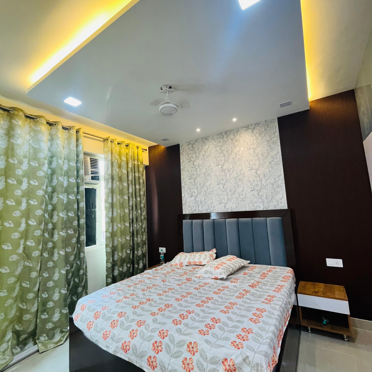 2 BHK + Extra Room Apartment For Rent in Suncity Avenue 76