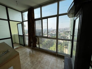 Room in 2 BHK Apartment at Cosmos Executive, Sector 3 – for Sale