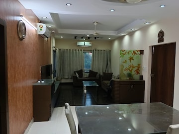 Living Room in 3 BHK Builder Floor at New Alipore – for Rent