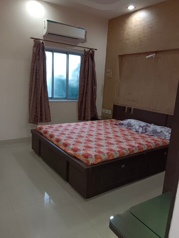 Bedroom in 3 BHK Builder Floor at New Alipore – for Rent
