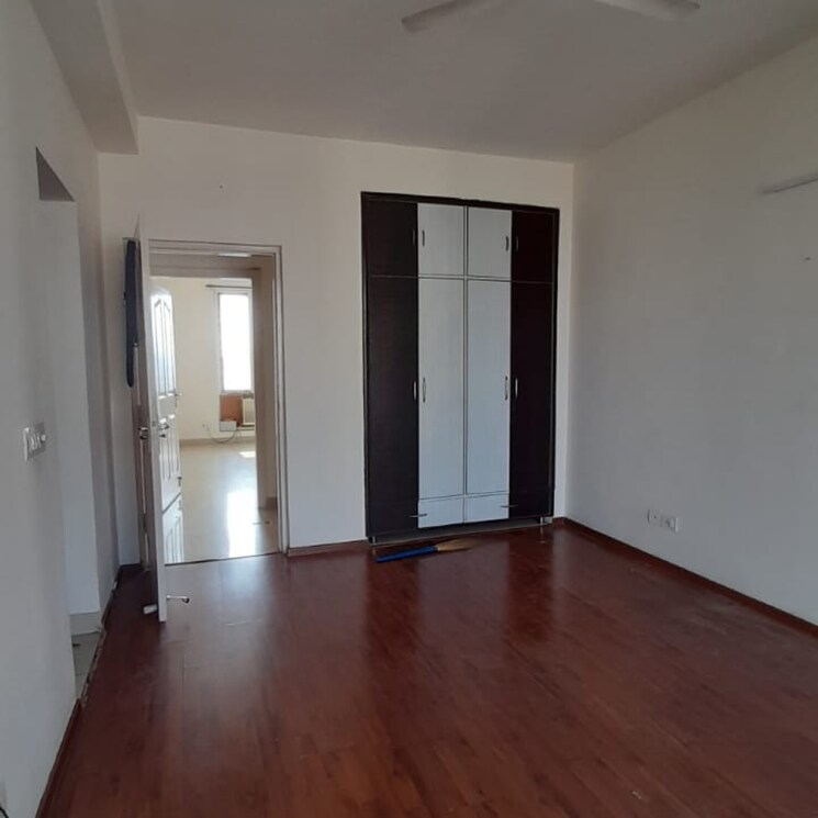 Room, shree-vardhman-victoria 3.5 Bedroom 2100 Sq.Ft. Apartment In Palda Dhaani Gurgaon 7877583