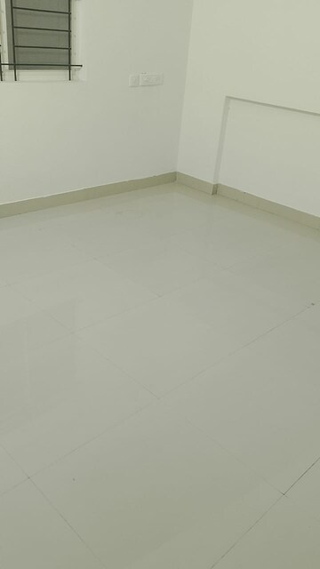 Room in 2 BHK Apartment at Babusa Palya – for Sale