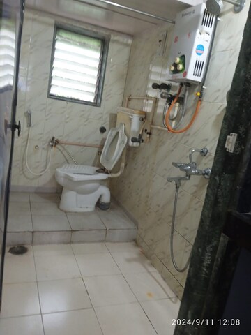 Bathroom in 3 BHK Apartment at Mahavir Heritage CHS, Kharghar Sector 35g – for Rent