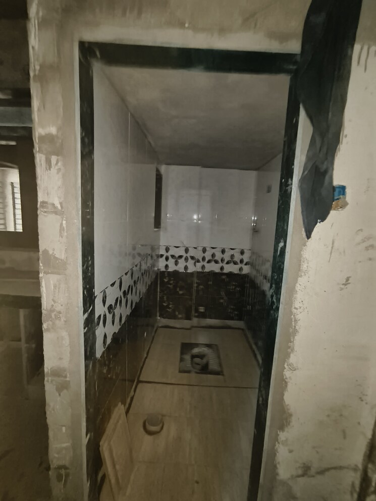 Bathroom, riddhi-siddhi-complex-kalher 1 Bedroom 530 Sq.Ft. Apartment In Kalher Thane 7877700