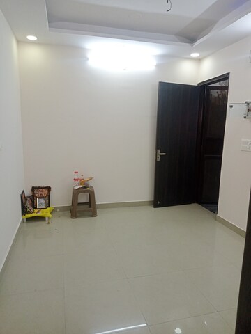 Living Room in 1 BHK Apartment at Paschim Vihar – for Rent