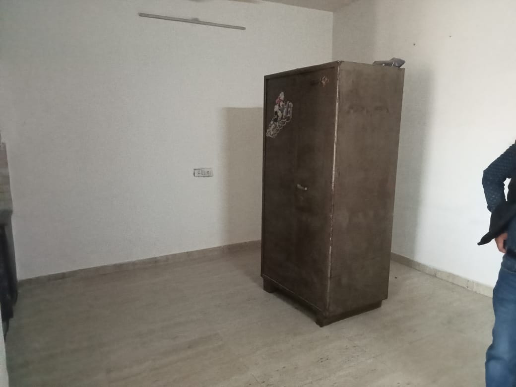 3 BHK Builder Floor For Sale in Niti Khand