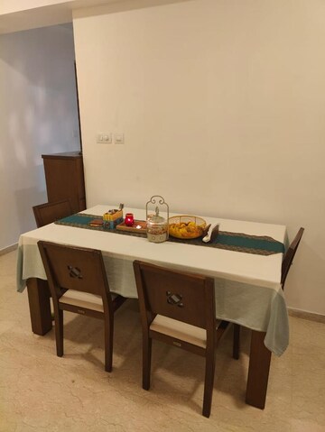  2 BHK Apartment at Shapoorji Pallonji Vicinia, Powai – for Sale