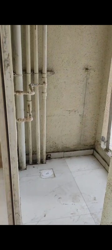  1 BHK Apartment at Rashmi Star City, Naigaon East – for Rent