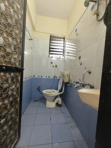 Attached Bathroom in 2 BHK Apartment at Nisarg CHS Seawoods, Seawoods – for Rent