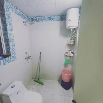 Master Bedroom in 2 BHK Apartment at Shree Vardhman Mantra, Sector 67 – for Rent