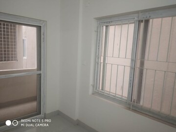 Room in 2 BHK Apartment at Agrahara – for Sale