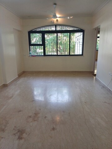 2 BHK Apartment For Rent in Nav Karan Apartment Andheri West Mumbai  7878029